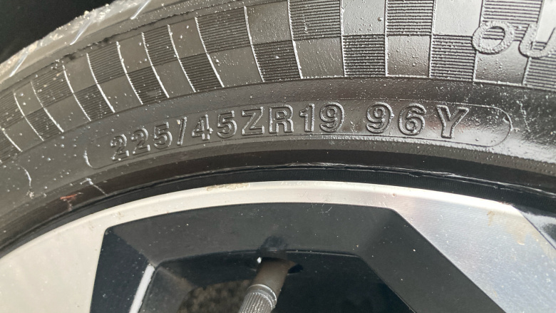 Nissan Juke 1.6 Hybrid Tekna 5dr Auto Hybrid Hatchback